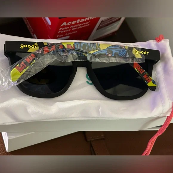 Goodr Batman and joker sunglasses brand new - Picture 5 of 5